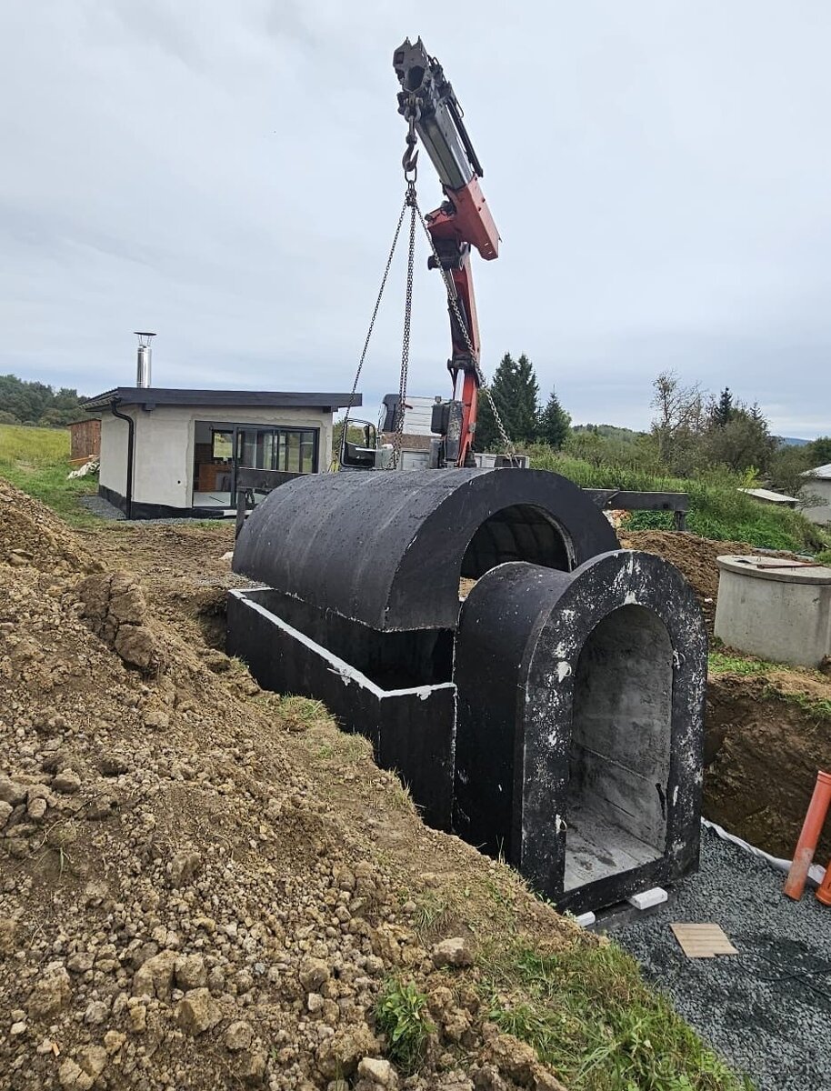 Osazení a montáž betonového sklepa s předsíní